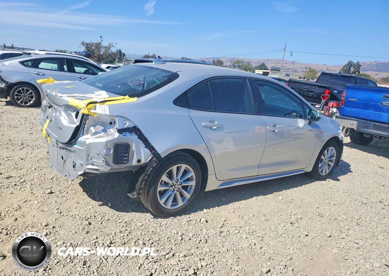 2025 Toyota Corolla Le VIN:5YFB4MDEXSP344454 - 3