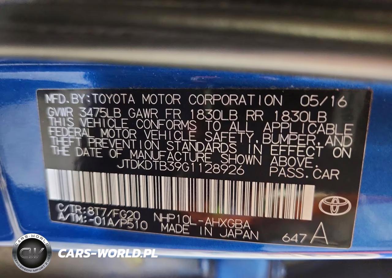 2016 Toyota Prius C Three VIN:JTDKDTB39G1128926 - 12