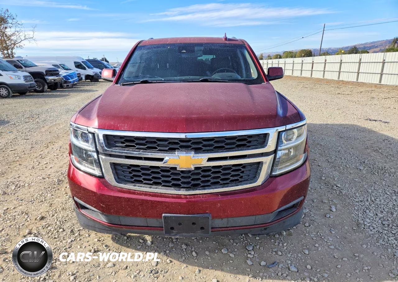 2017 Chevrolet Suburban K1500 Lt VIN:1GNSKHKC4HR144089 - 5