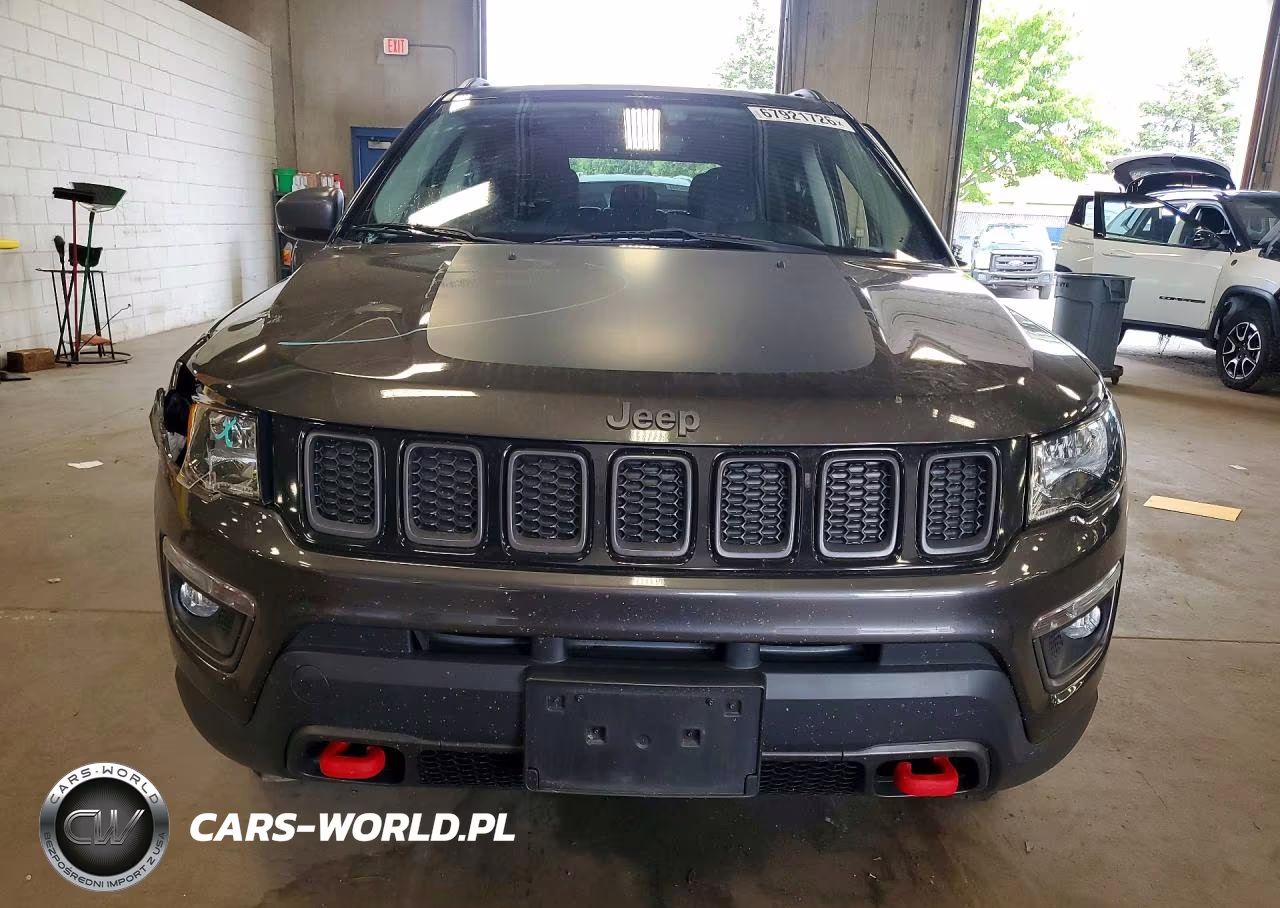 2019 Jeep Compass Trailhawk VIN:3C4NJDDB5KT690114 - 5