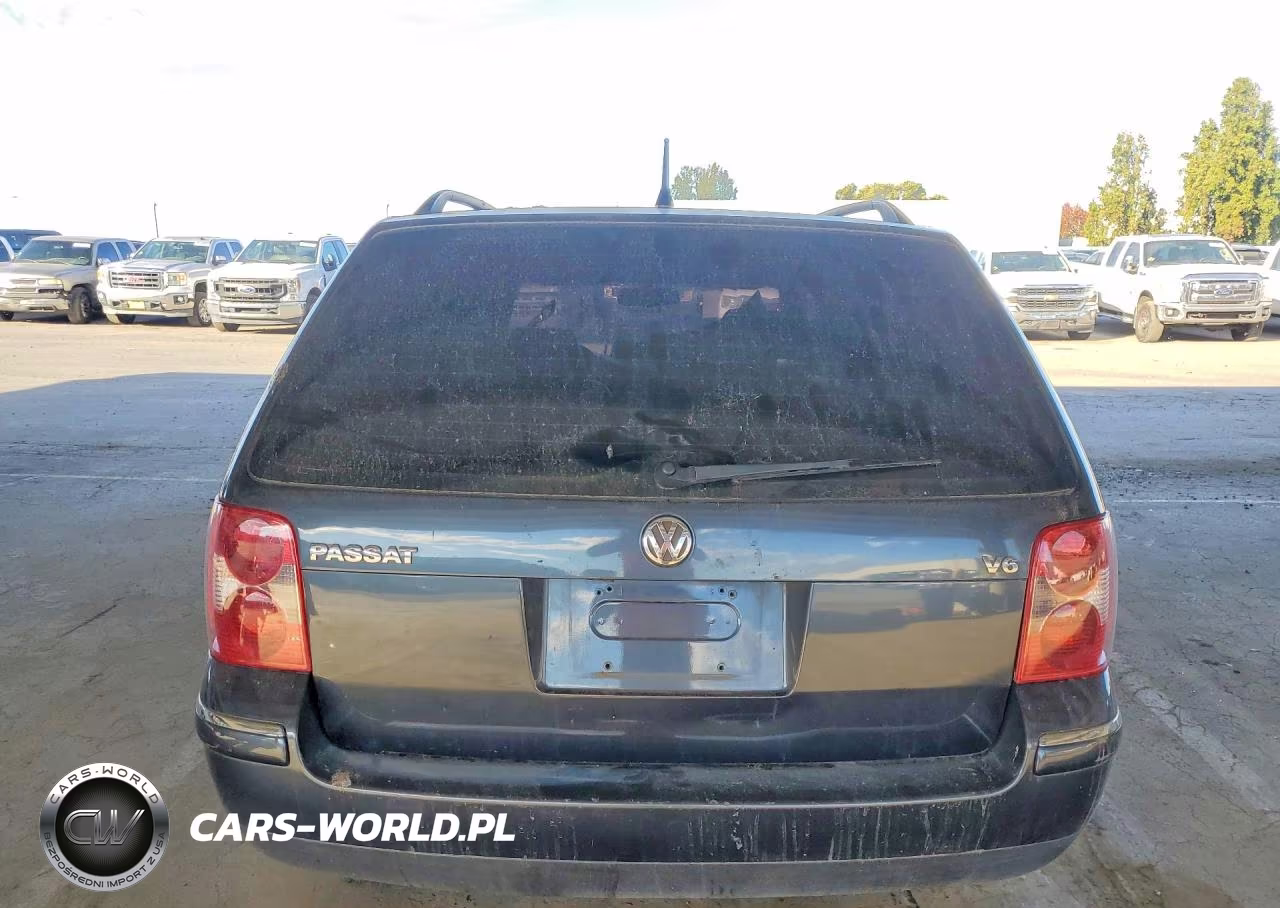2005 Volkswagen Passat Glx VIN:WVWWU63B05E129879 - 6