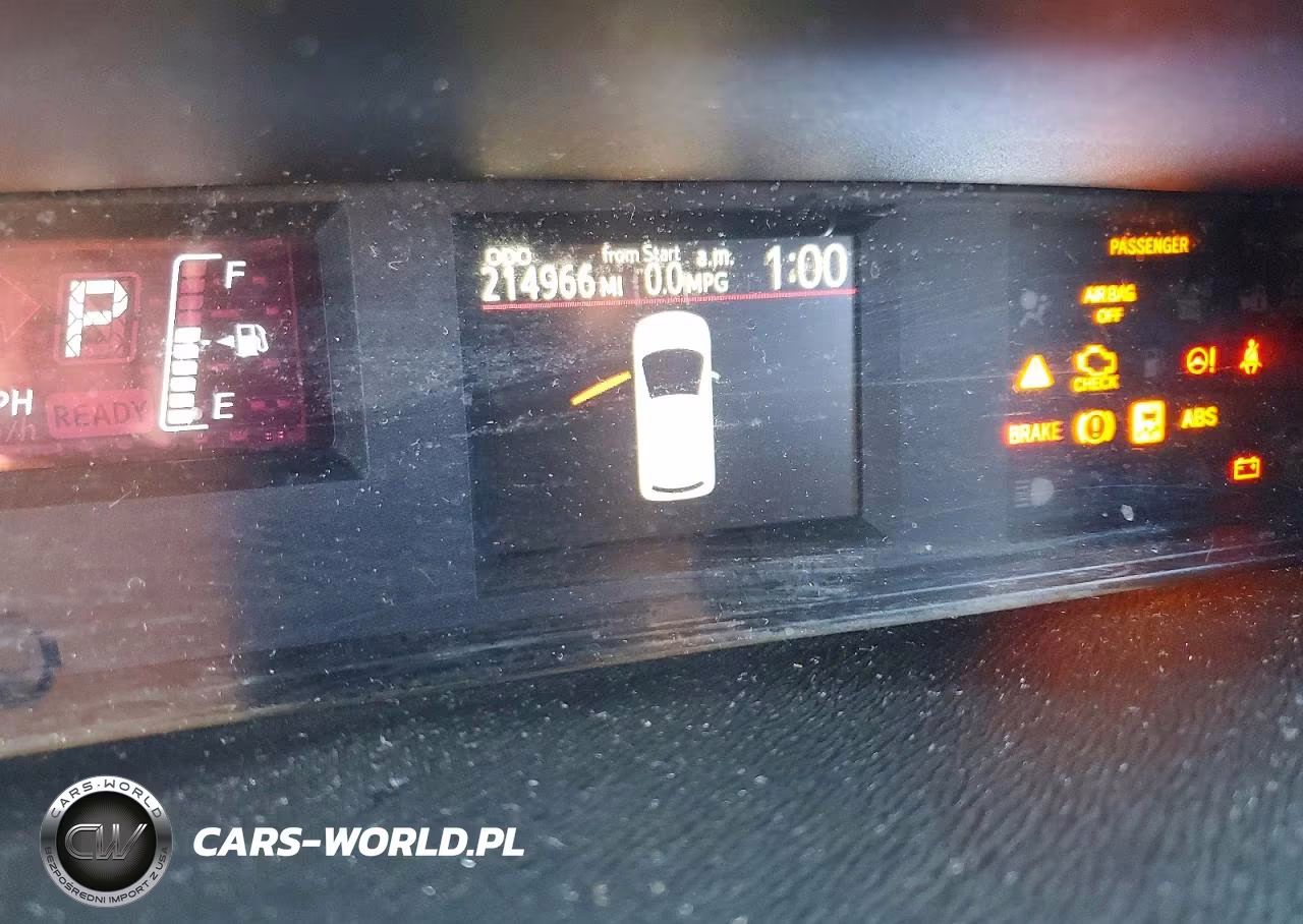 2015 Toyota Prius C One VIN:JTDKDTB36F1584980 - 9