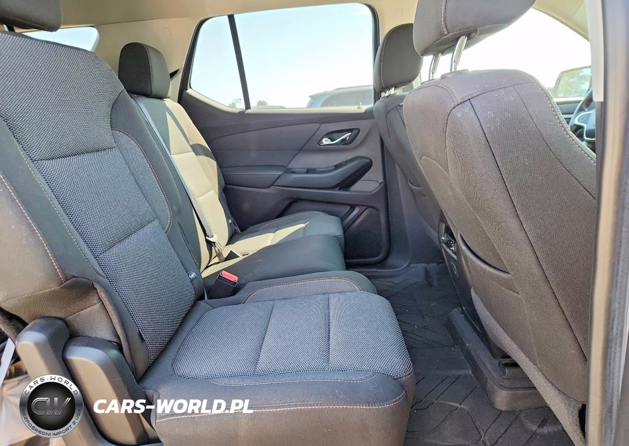 2019 Chevrolet Traverse Ls VIN:1GNERFKW8KJ312961 - 10
