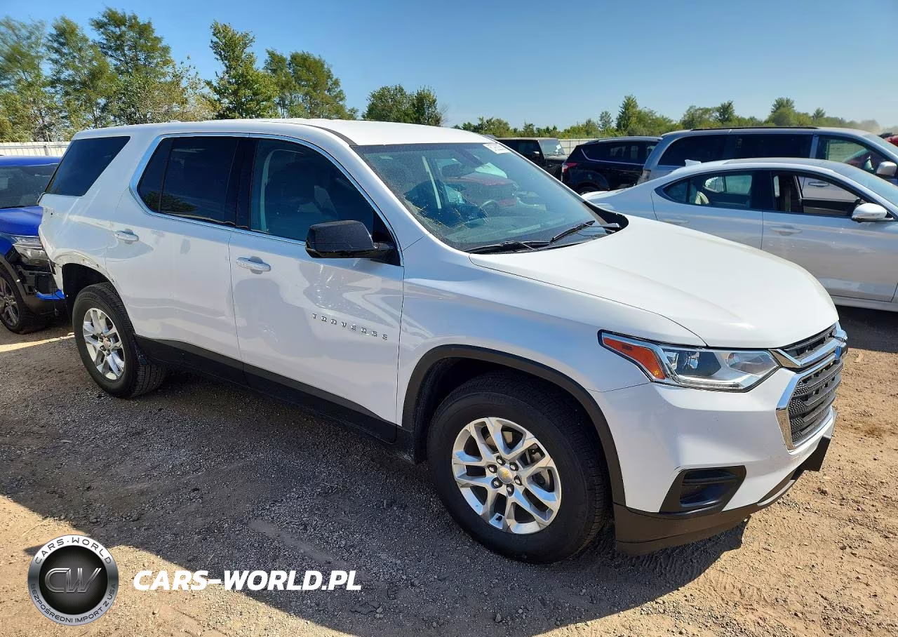 2019 Chevrolet Traverse Ls VIN:1GNERFKW8KJ312961 - 4