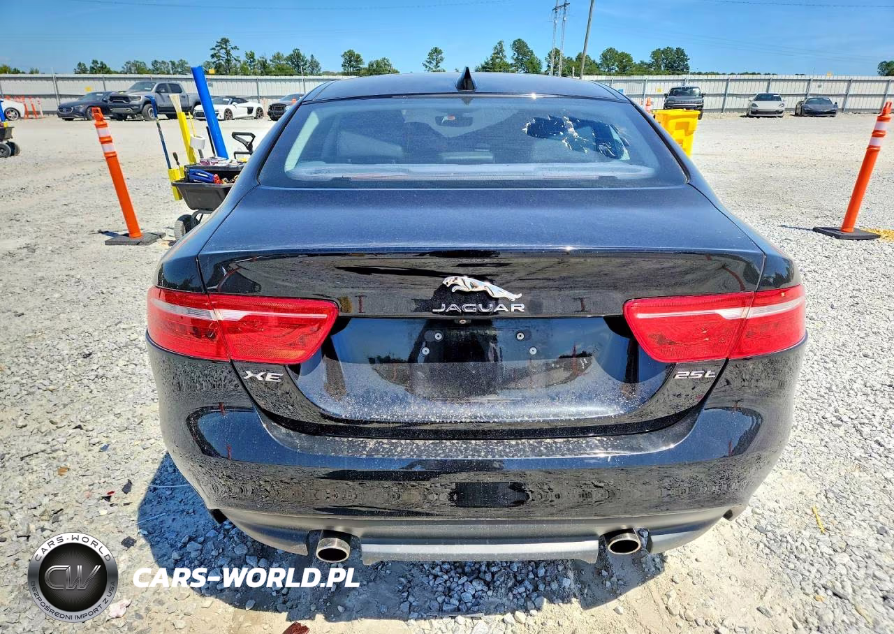 2019 Jaguar Xe Premium VIN:SAJAD4FX1KCP45413 - 6
