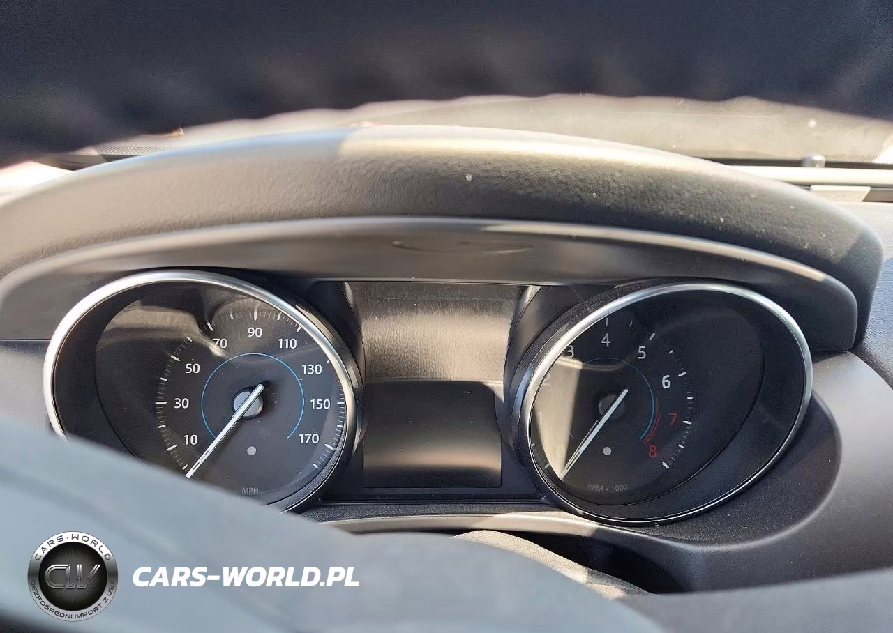 2019 Jaguar Xe Premium VIN:SAJAD4FX1KCP45413 - 9