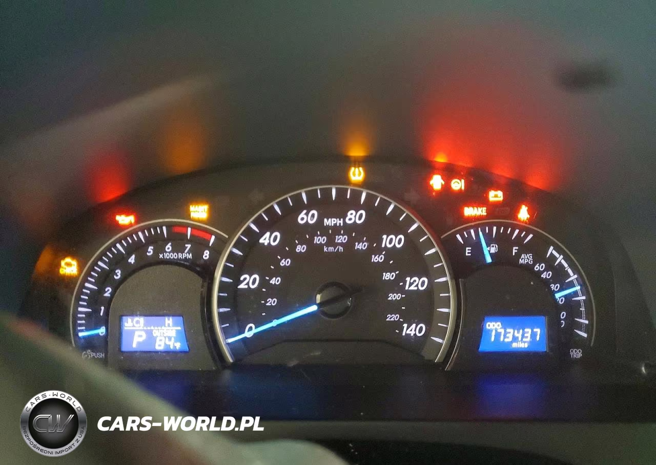 2015 Toyota Camry Le VIN:4T1BF1FK9FU971047 - 9