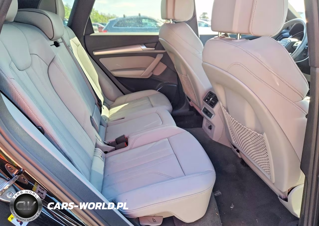 2024 Audi Q5 Premium 45 VIN:WA1GAAFY1R2108461 - 11