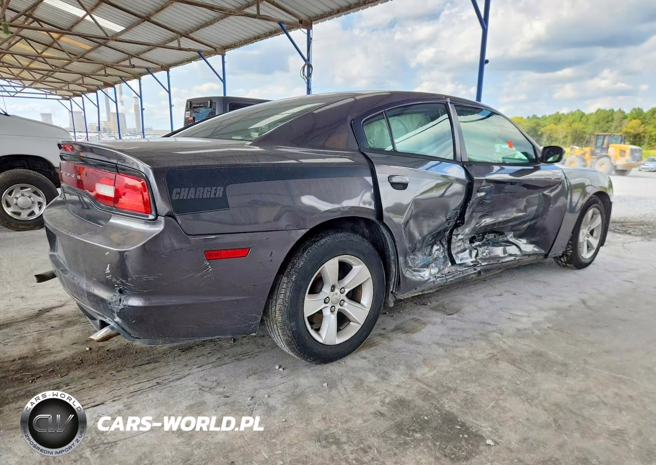 2013 Dodge Charger Se VIN:2C3CDXBG1DH597007 - 3