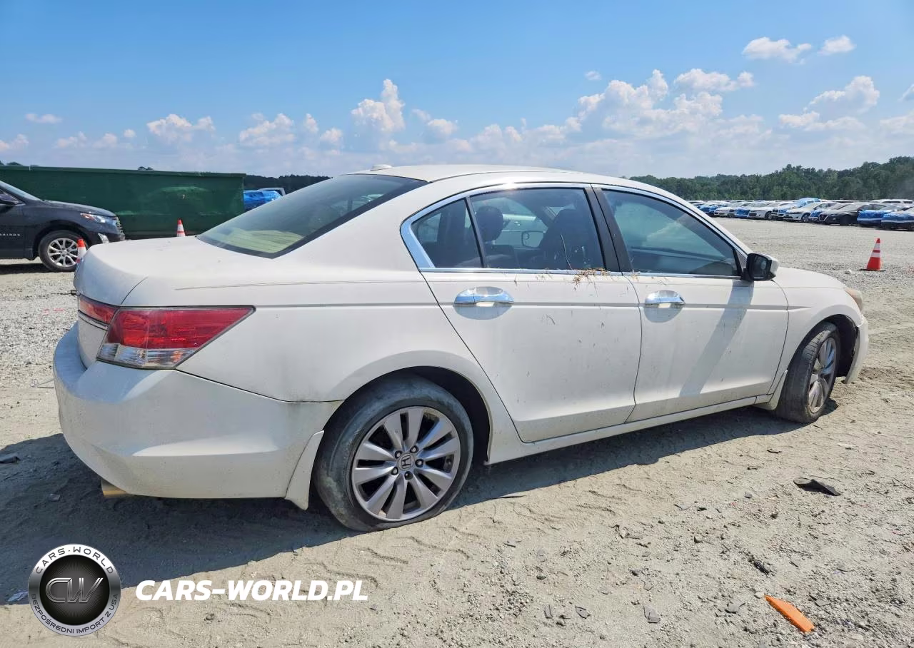 2011 Honda Accord Exl VIN:1HGCP3F89BA010175 - 3
