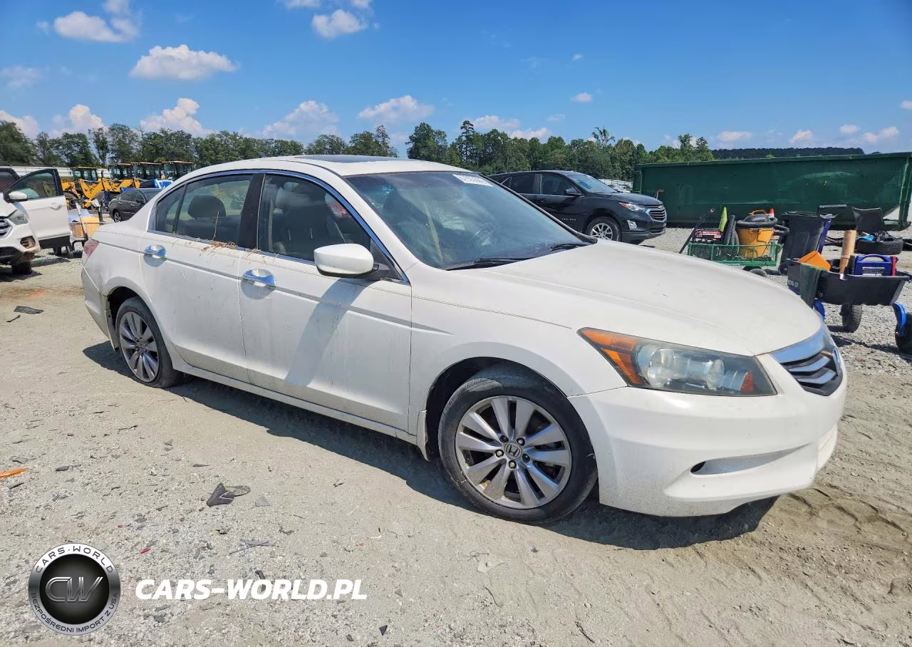 2011 Honda Accord Exl VIN:1HGCP3F89BA010175 - 4