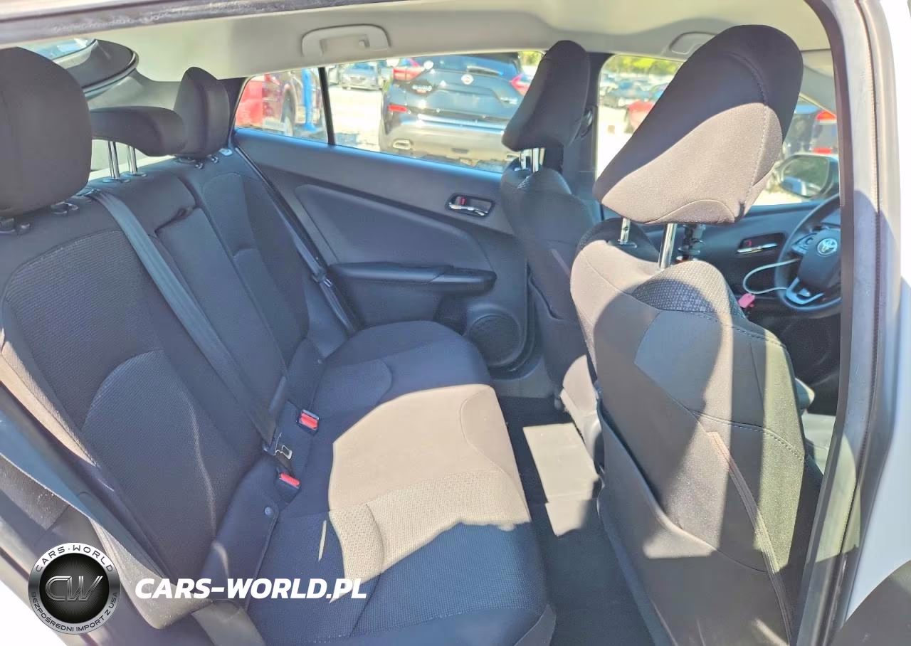 2022 Toyota Prius Le VIN:JTDKAMFU7N3185774 - 10
