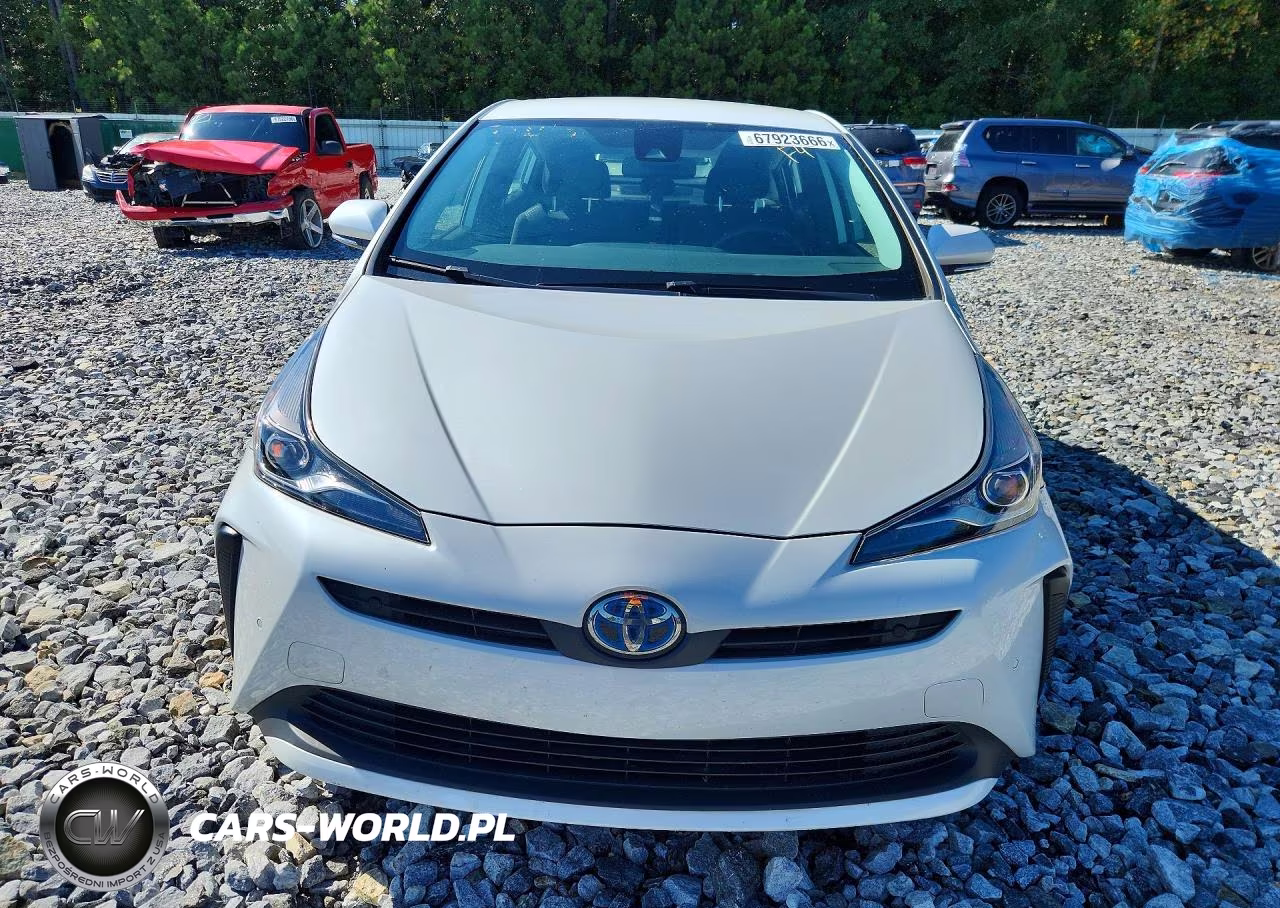 2022 Toyota Prius Le VIN:JTDKAMFU7N3185774 - 5