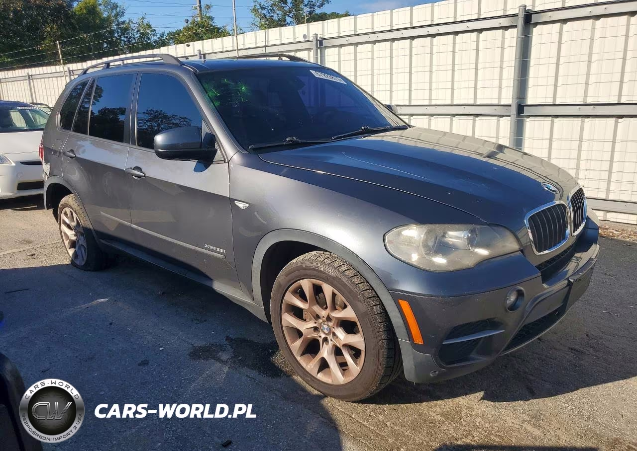 2012 BMW X5 xDrive35I VIN:5UXZV4C56CL758868 - 4