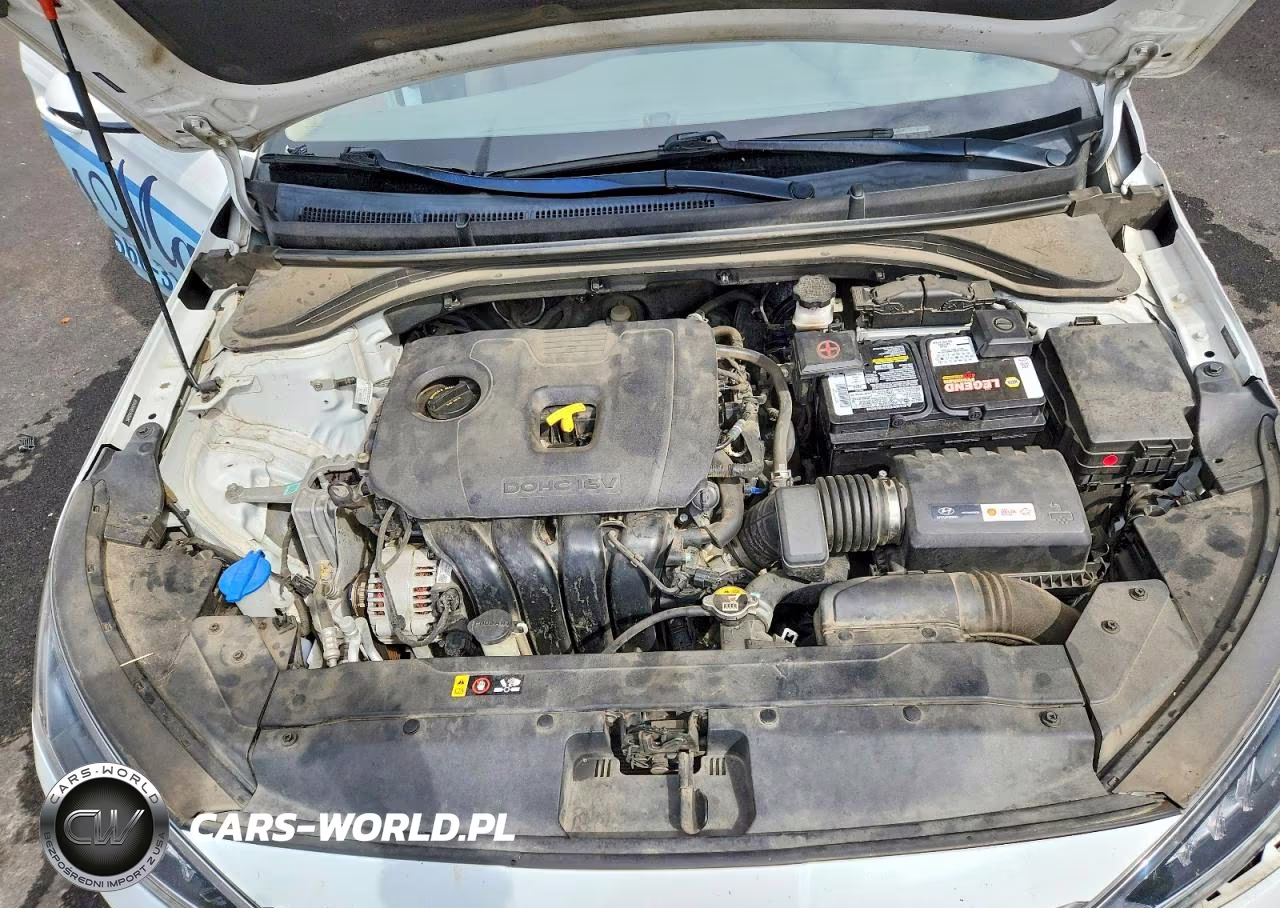 2019 Hyundai Elantra Value Edition VIN:5NPD84LF0KH424124 - 11