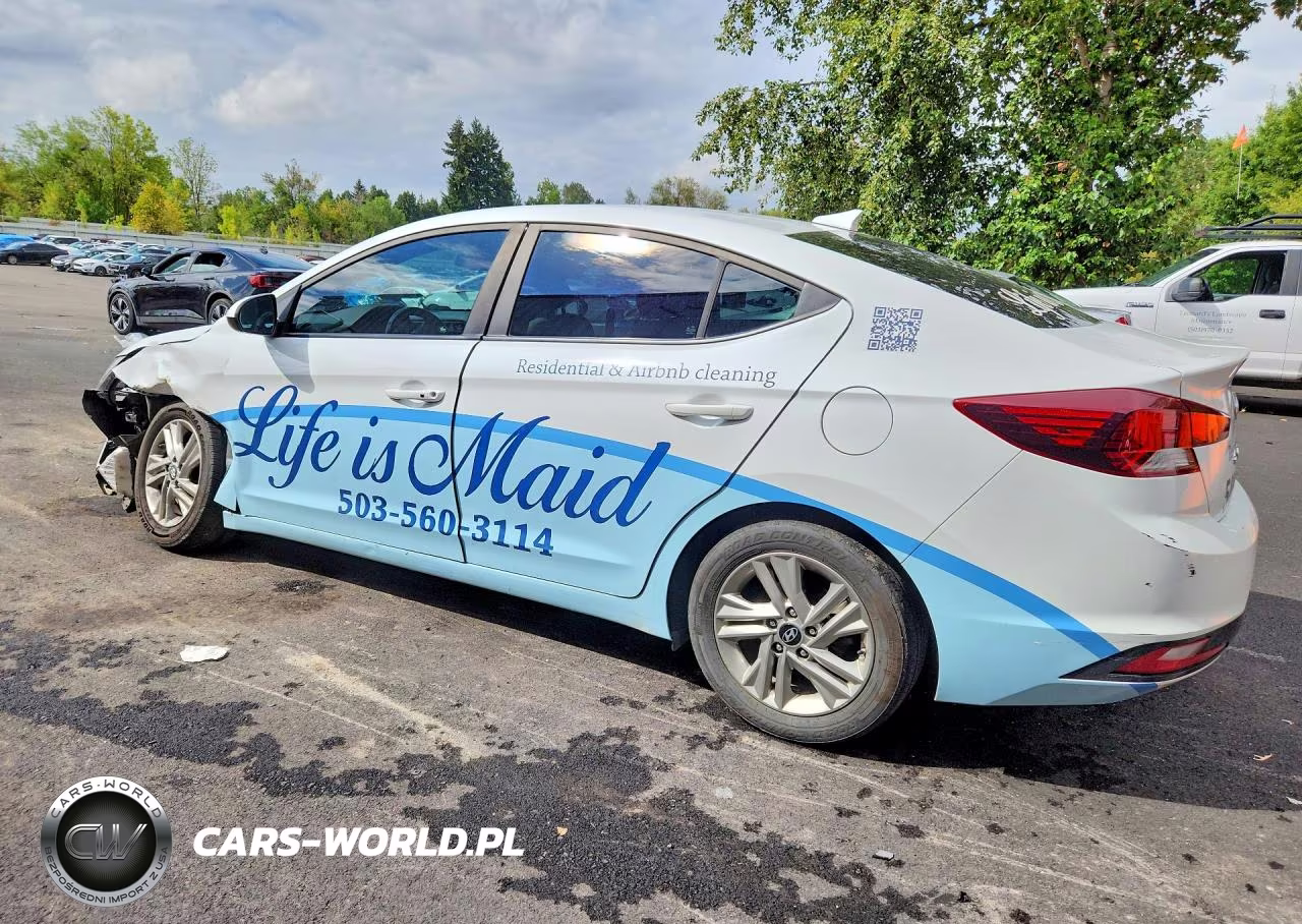 2019 Hyundai Elantra Value Edition VIN:5NPD84LF0KH424124 - 2