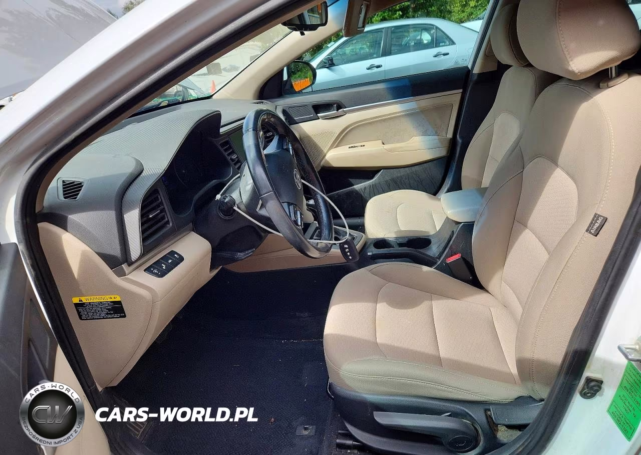 2019 Hyundai Elantra Value Edition VIN:5NPD84LF0KH424124 - 7