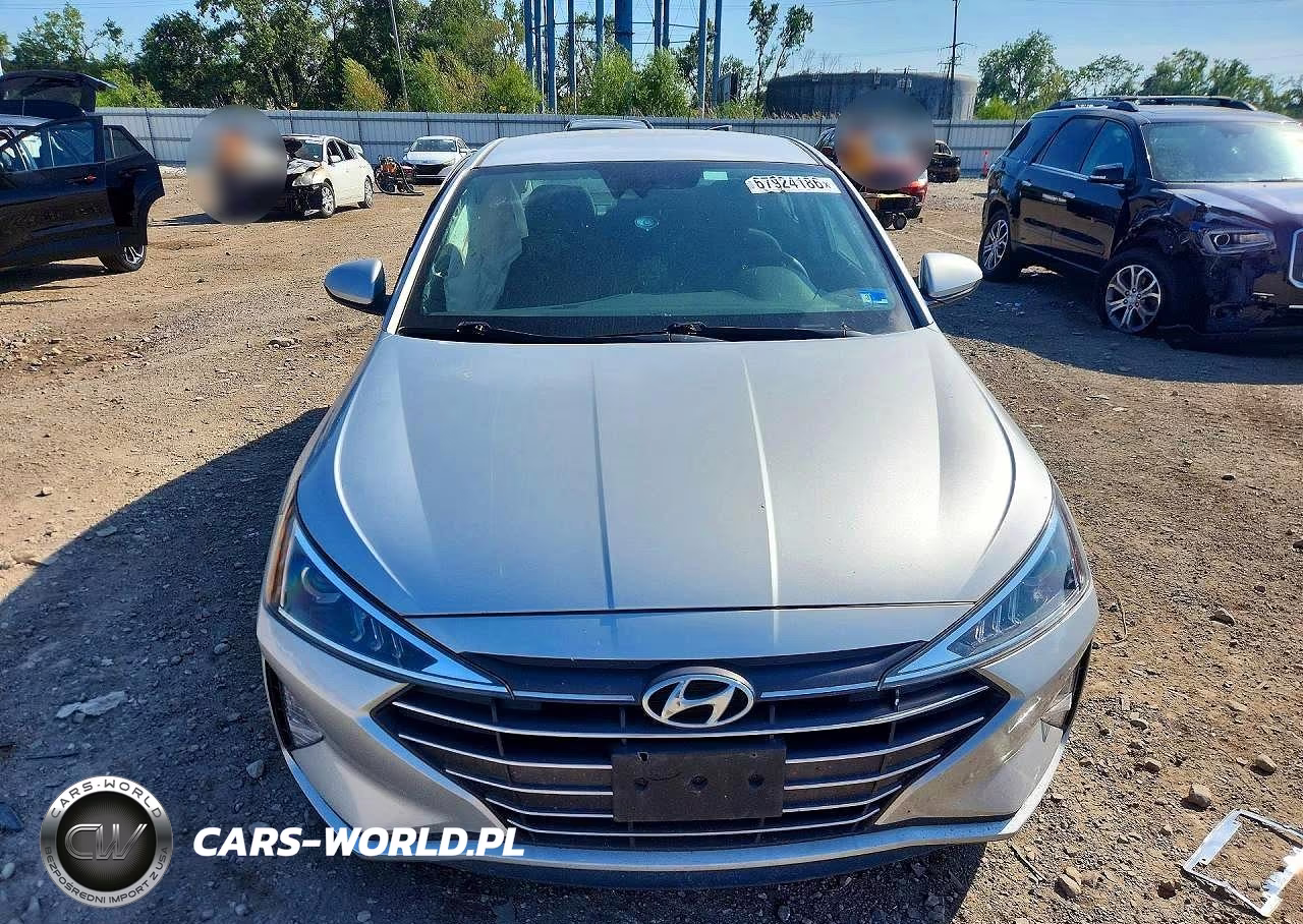 2019 Hyundai Elantra Sel VIN:5NPD84LF4KH412770 - 5
