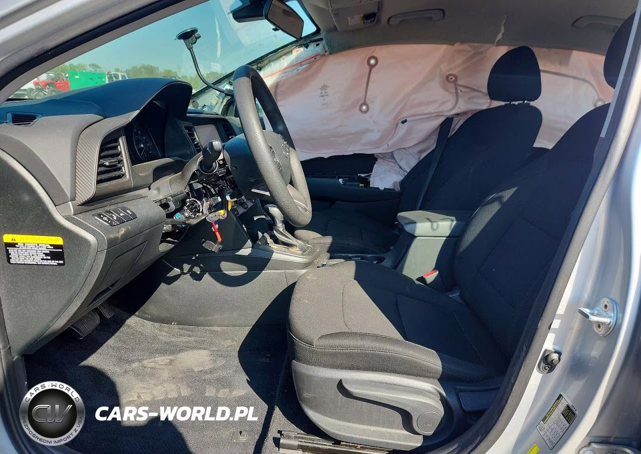 2019 Hyundai Elantra Sel VIN:5NPD84LF4KH412770 - 7