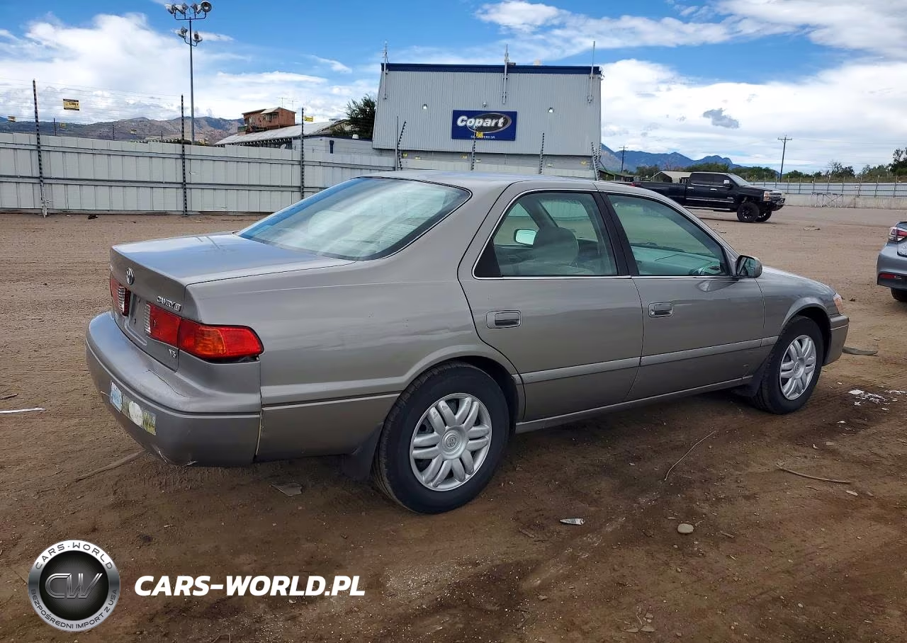 2001 Toyota Camry Le V6 VIN:4T1BF22K01U117309 - 3