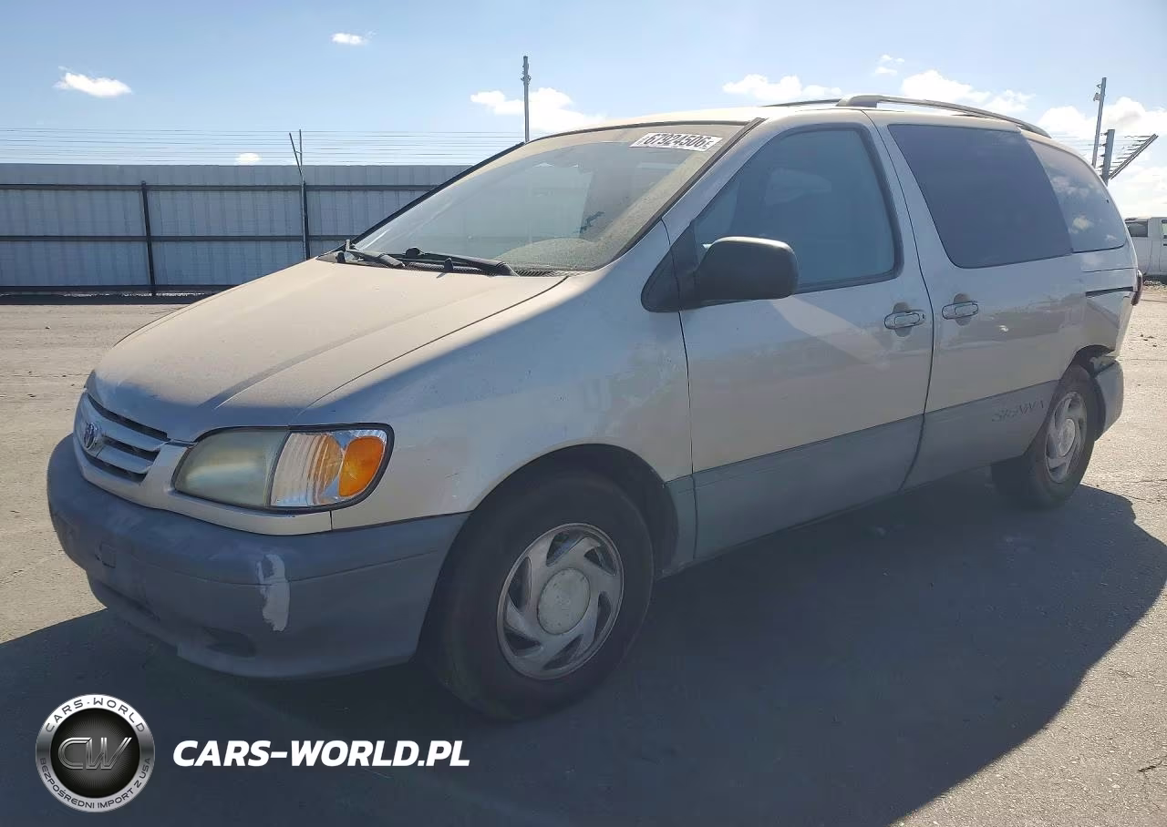 2001 Toyota Sienna Le