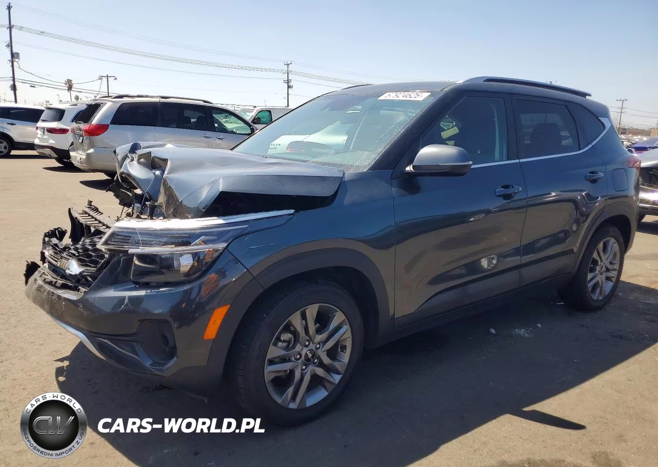 2023 Kia Seltos S VIN:KNDEU2AA6P7417797 - 1