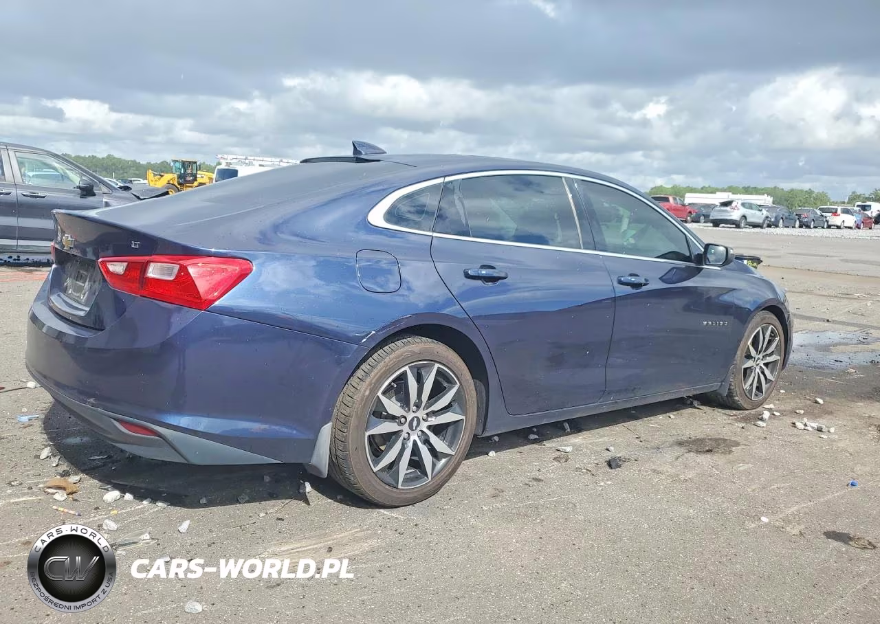 2017 Chevrolet Malibu Lt VIN:1G1ZE5ST0HF148874 - 3