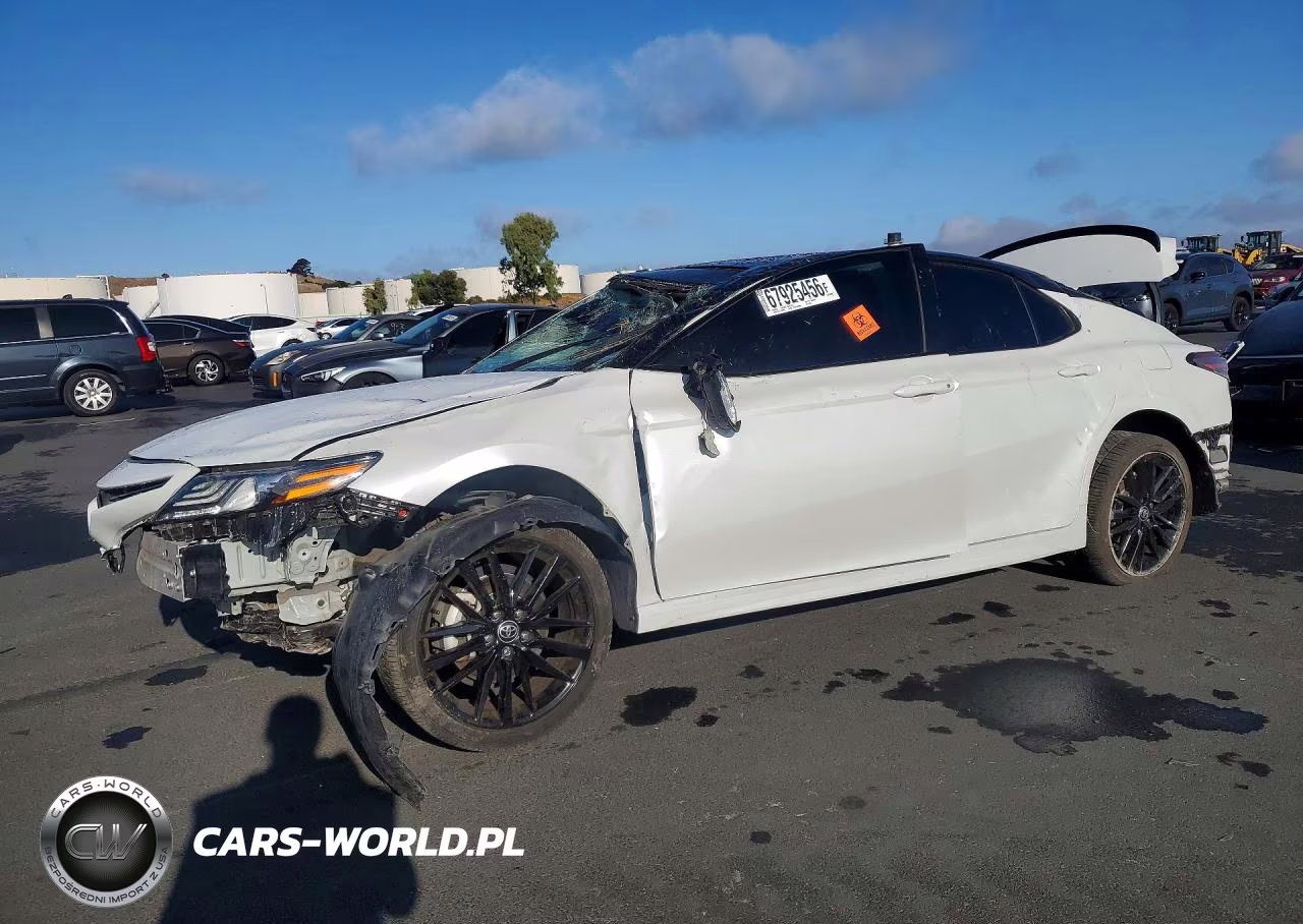 2023 Toyota Camry Xse V6