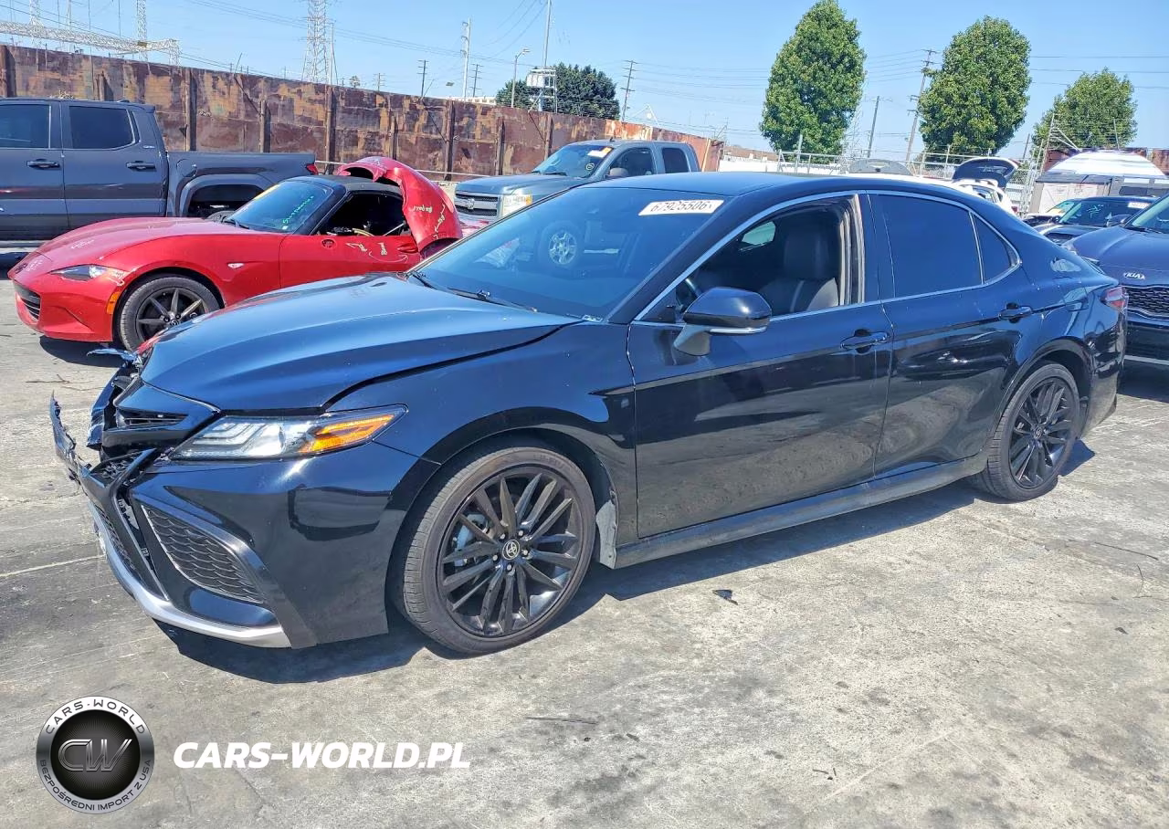 2021 Toyota Camry Xse