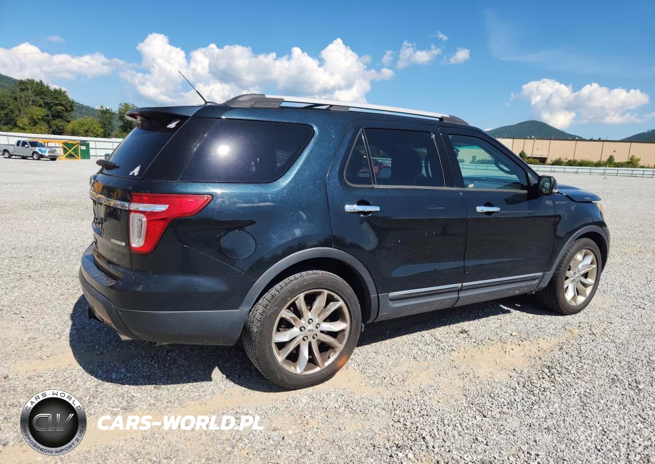 2014 Ford Explorer Xlt VIN:1FM5K7D8XEGA67370 - 3