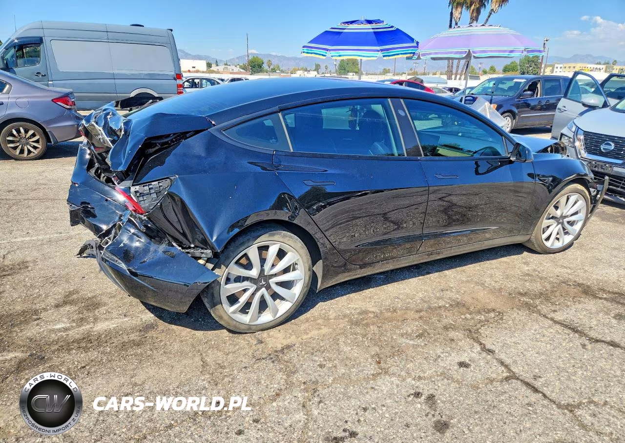 2022 Tesla Model 3 VIN:5YJ3E1EB7NF164014 - 3