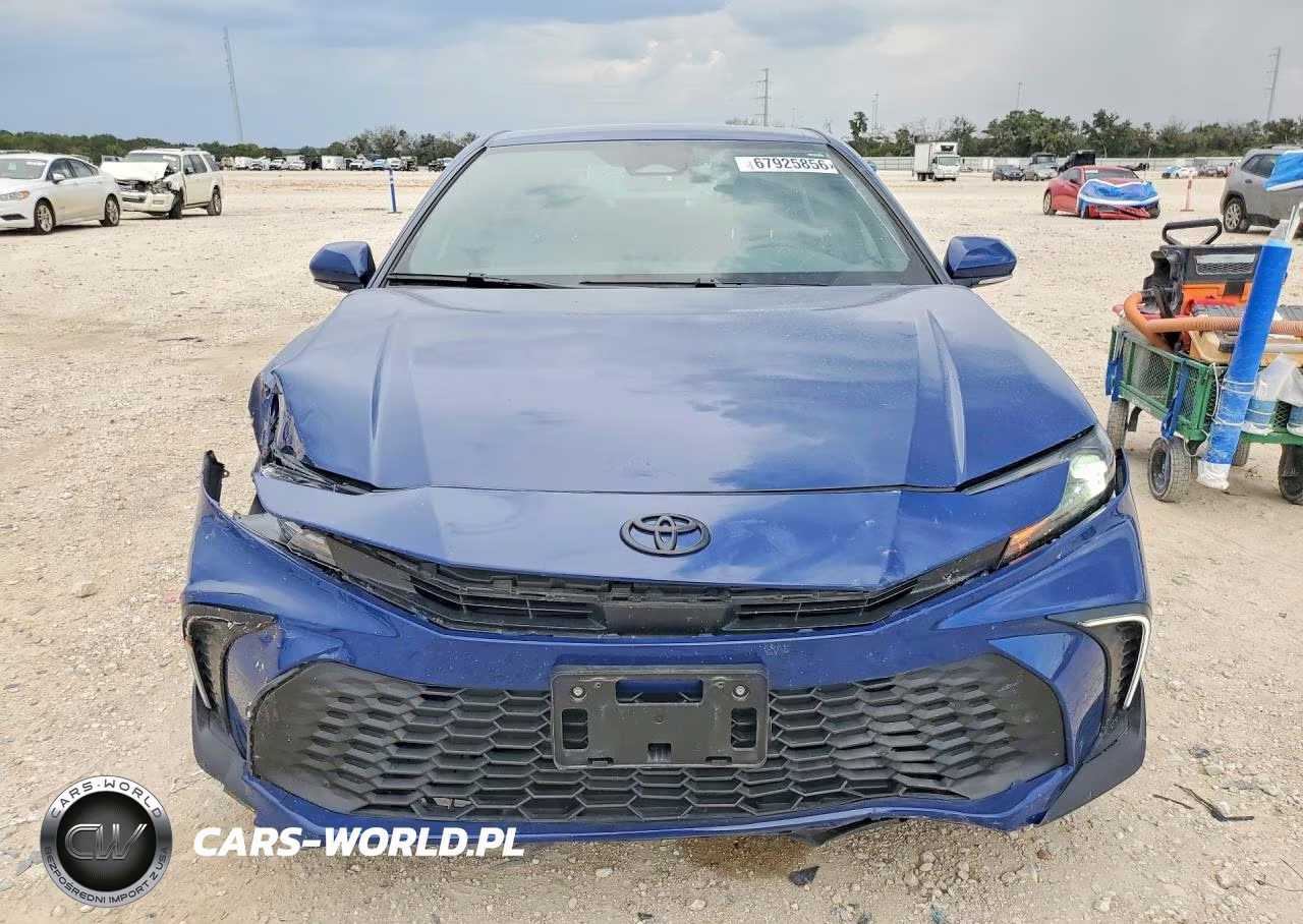 2025 Toyota Camry Se VIN:4T1DAACK2SU063254 - 5