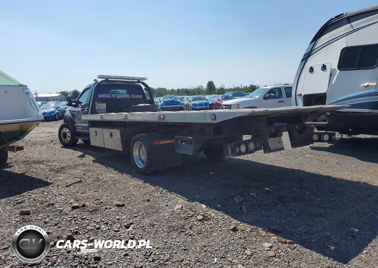 2017 Ford F550 Super Duty VIN:1FDUF5HTXHEC23703 - 2