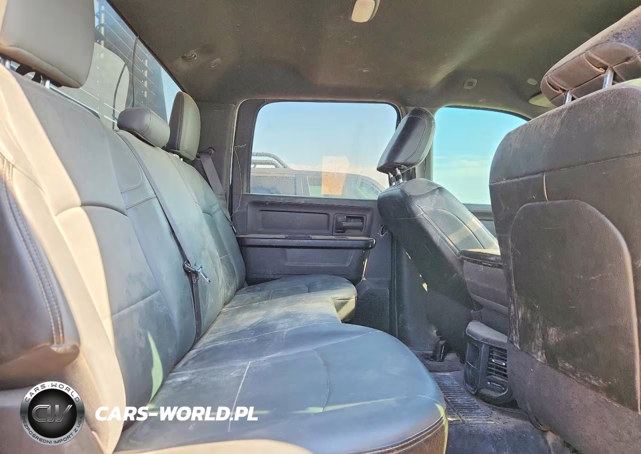 2022 Ram 2500 Tradesman VIN:3C6UR5HJ3NG298748 - 10
