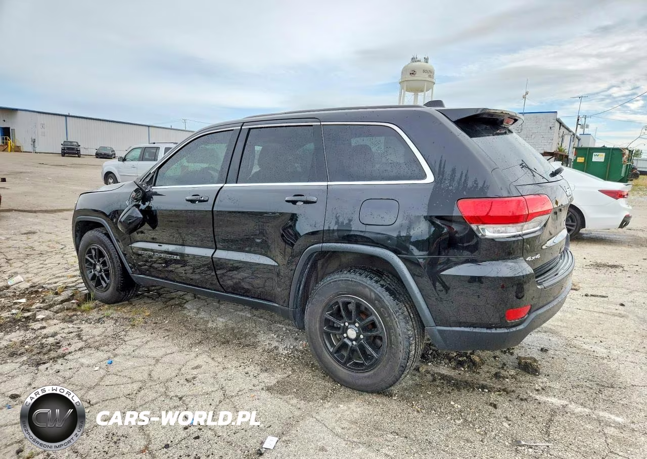 2018 Jeep Grand Cherokee Laredo VIN:1C4RJFAG9JC394519 - 2
