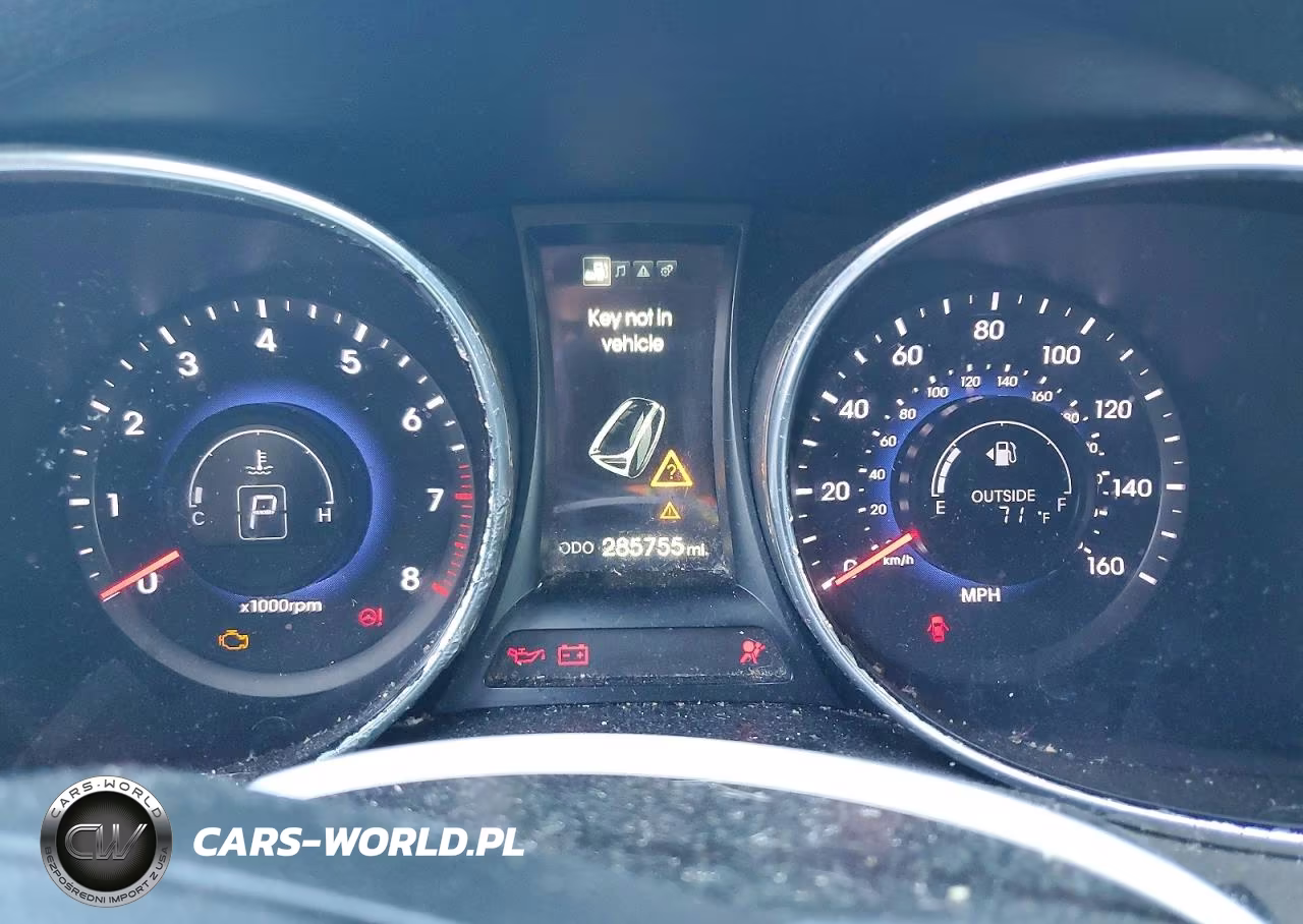 2014 Hyundai Santa Fe Sport 2.4L VIN:5XYZUDLB2EG156834 - 9