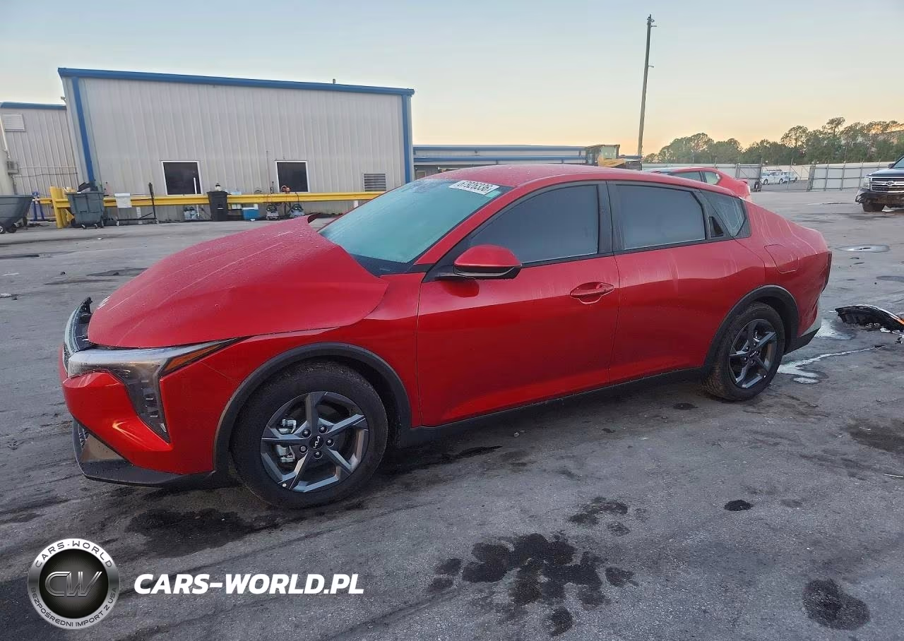 2025 Kia K4 Lxs VIN:3KPFT4DE7SE186404 - 1
