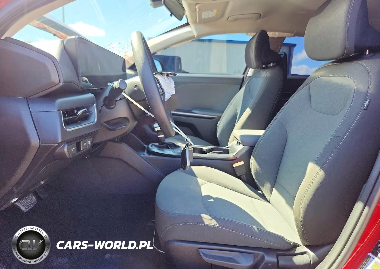 2025 Kia K4 Lxs VIN:3KPFT4DE7SE186404 - 7