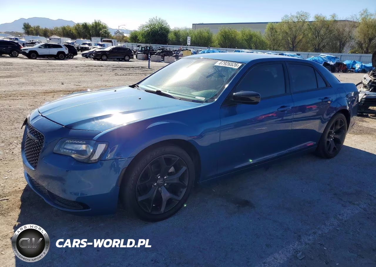 2021 Chrysler 300 Touring VIN:2C3CCAAG6MH595965 - 1
