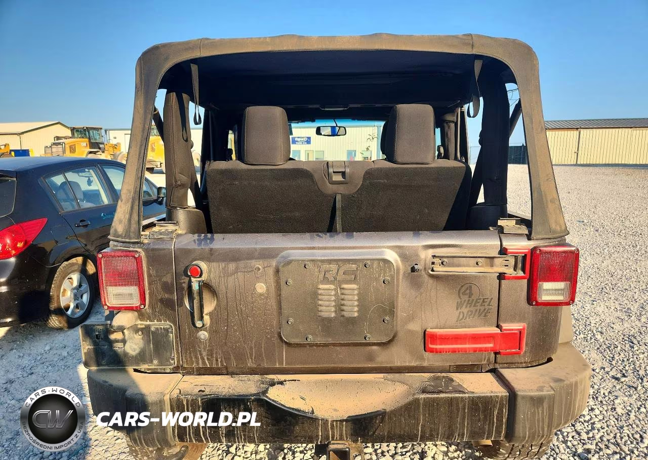2016 Jeep Wrangler Sport VIN:1C4AJWAG0GL220070 - 6