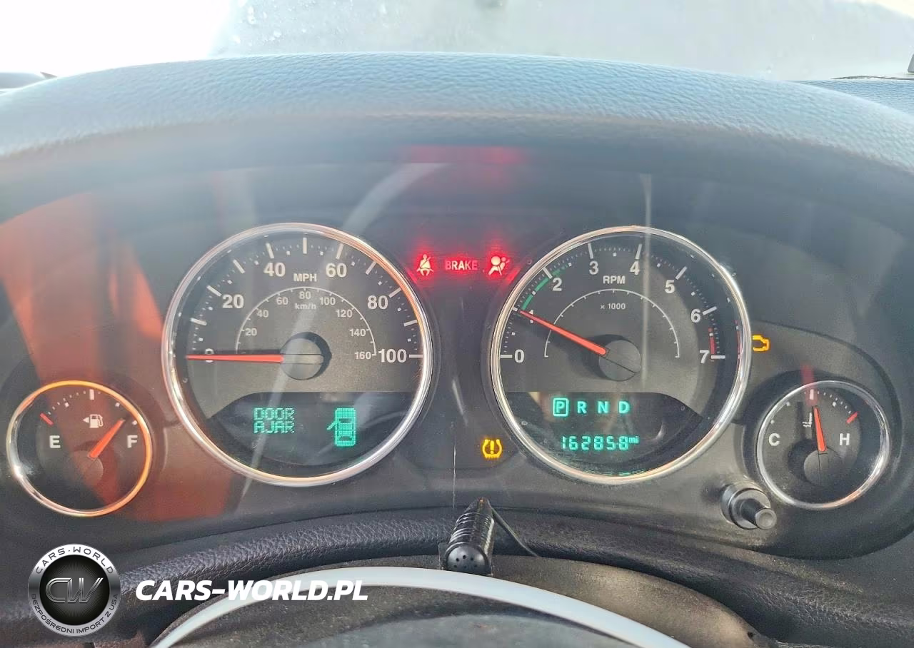 2016 Jeep Wrangler Sport VIN:1C4AJWAG0GL220070 - 9