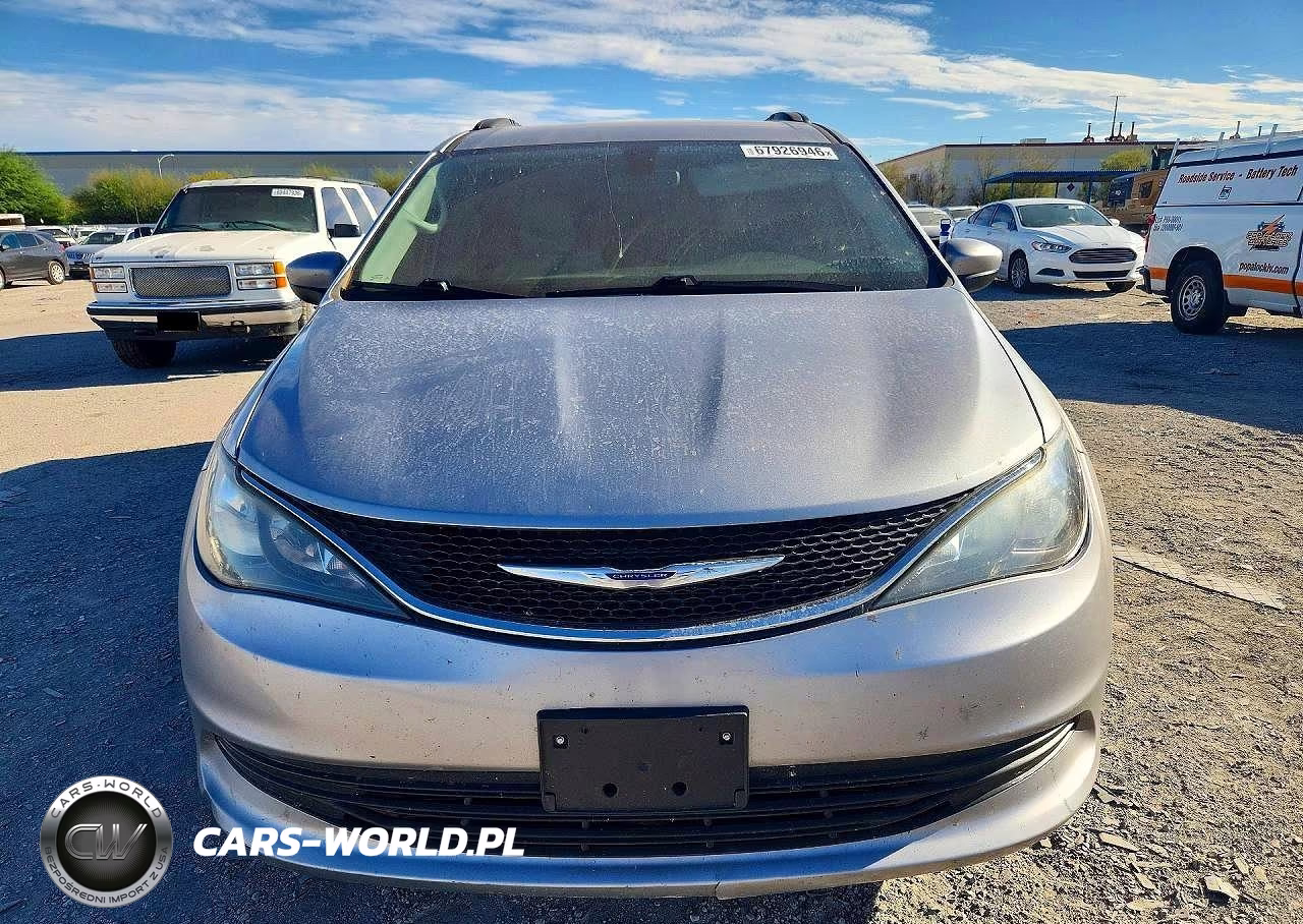 2020 Chrysler Voyager Lxi VIN:2C4RC1DG8LR156535 - 5