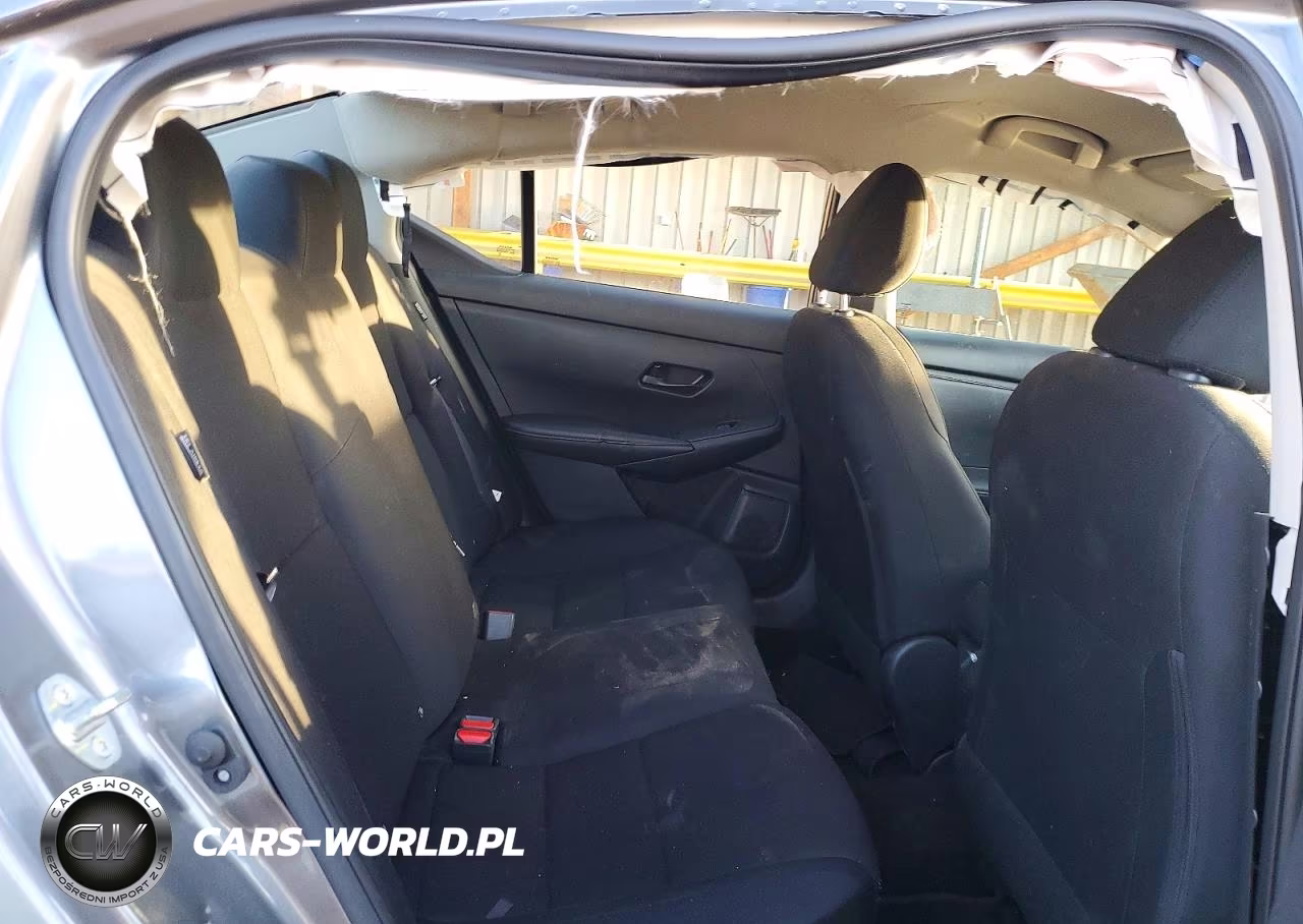 2024 Nissan Sentra S VIN:3N1AB8BV1RY219139 - 10