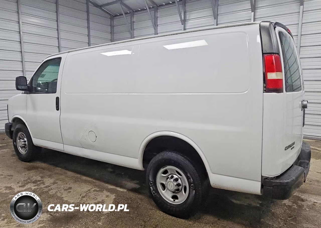 2015 Chevrolet Express G2500 VIN:1GCWGFCF1F1232456 - 2
