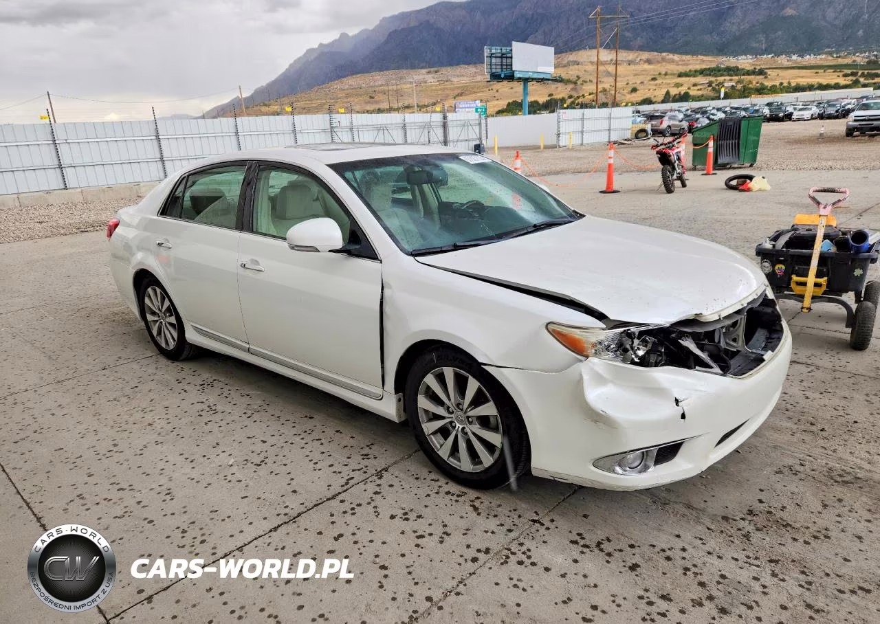 2011 Toyota Avalon Limited VIN:4T1BK3DB5BU380816 - 4