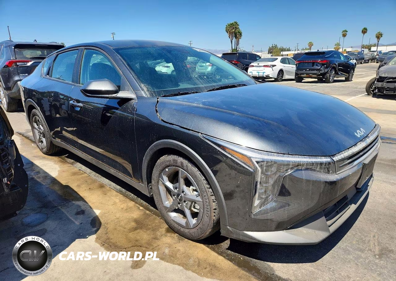 2026 Kia K4 Lxs VIN:3KPFT4DE2TE257378 - 4