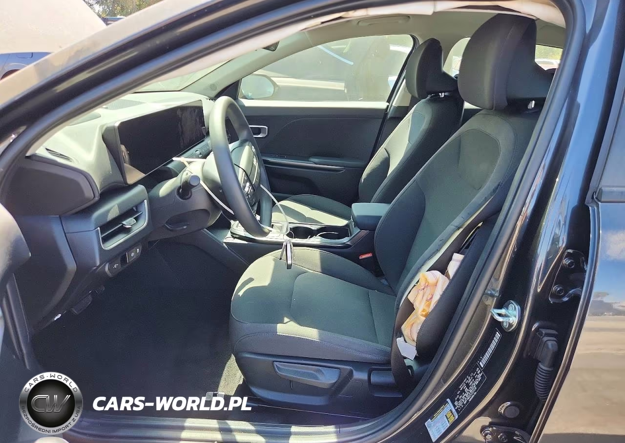 2026 Kia K4 Lxs VIN:3KPFT4DE2TE257378 - 7