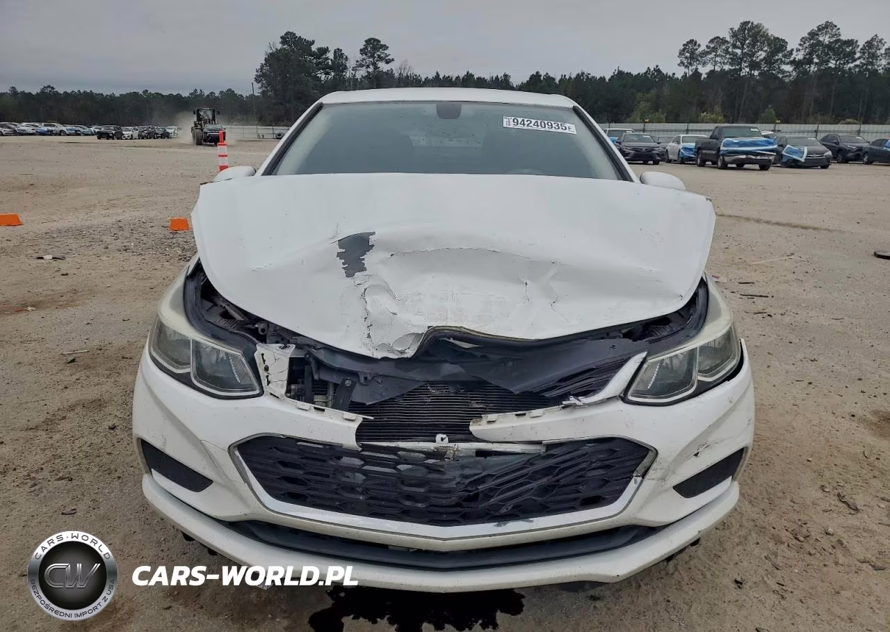 2017 Chevrolet Cruze Ls VIN:1G1BC5SM9H7125474 - 5