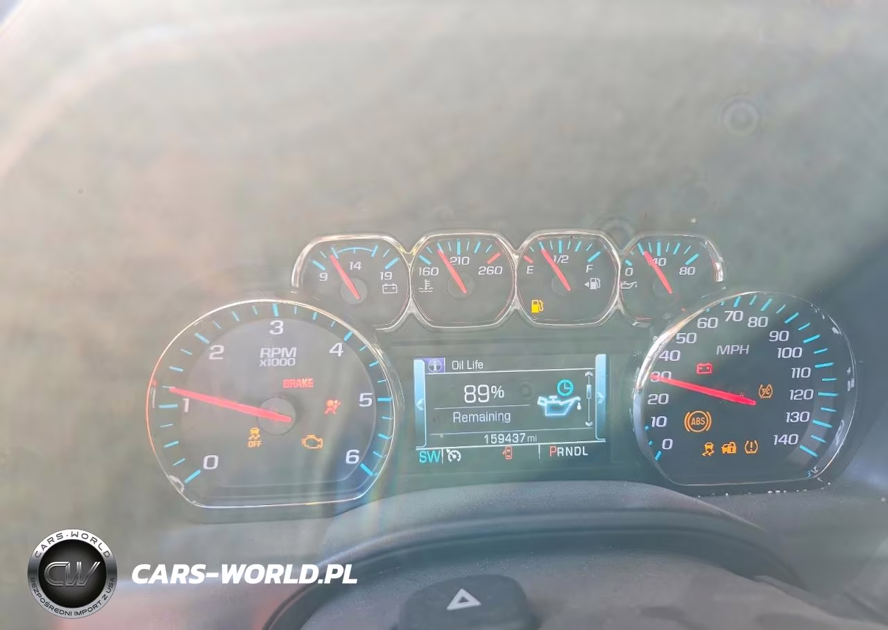 2018 Chevrolet Silverado K1500 High Country VIN:3GCUKTEJ3JG220504 - 9