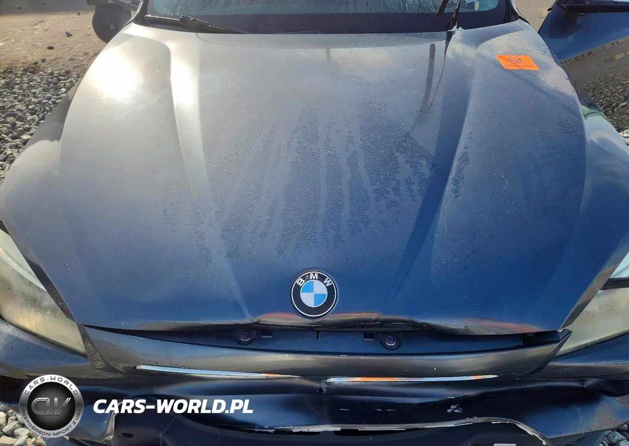 2014 BMW X1 xDrive28I VIN:WBAVL1C54EVY18901 - 12